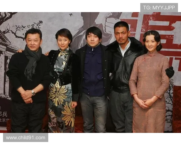 《血色迷雾》：当真相沉入浓雾，谁能拨开层层迷局？